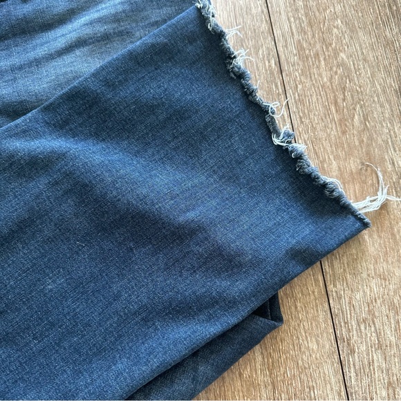 Democracy Ab Solution wide leg jeans with Frayed Hem, Size 10 - Picture 8 of 9